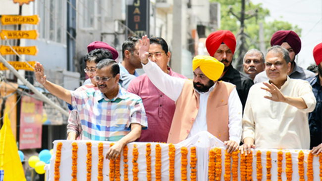 As PM Modi claims 'sindoor' flows in his veins, Ludhiana flows in AAP candidate's veins, says Kejriwal